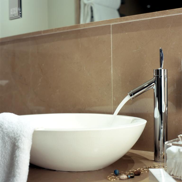 Hotel Radisson Blu Edwardian, Leicester Square 4*